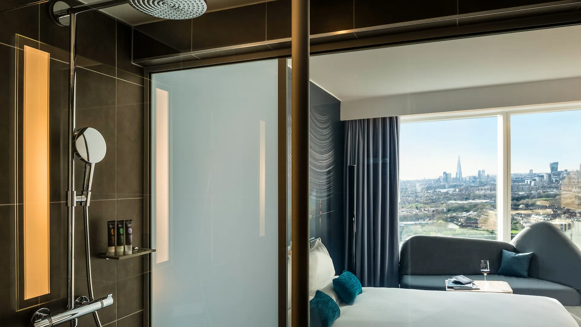 Novotel London Canary Wharf