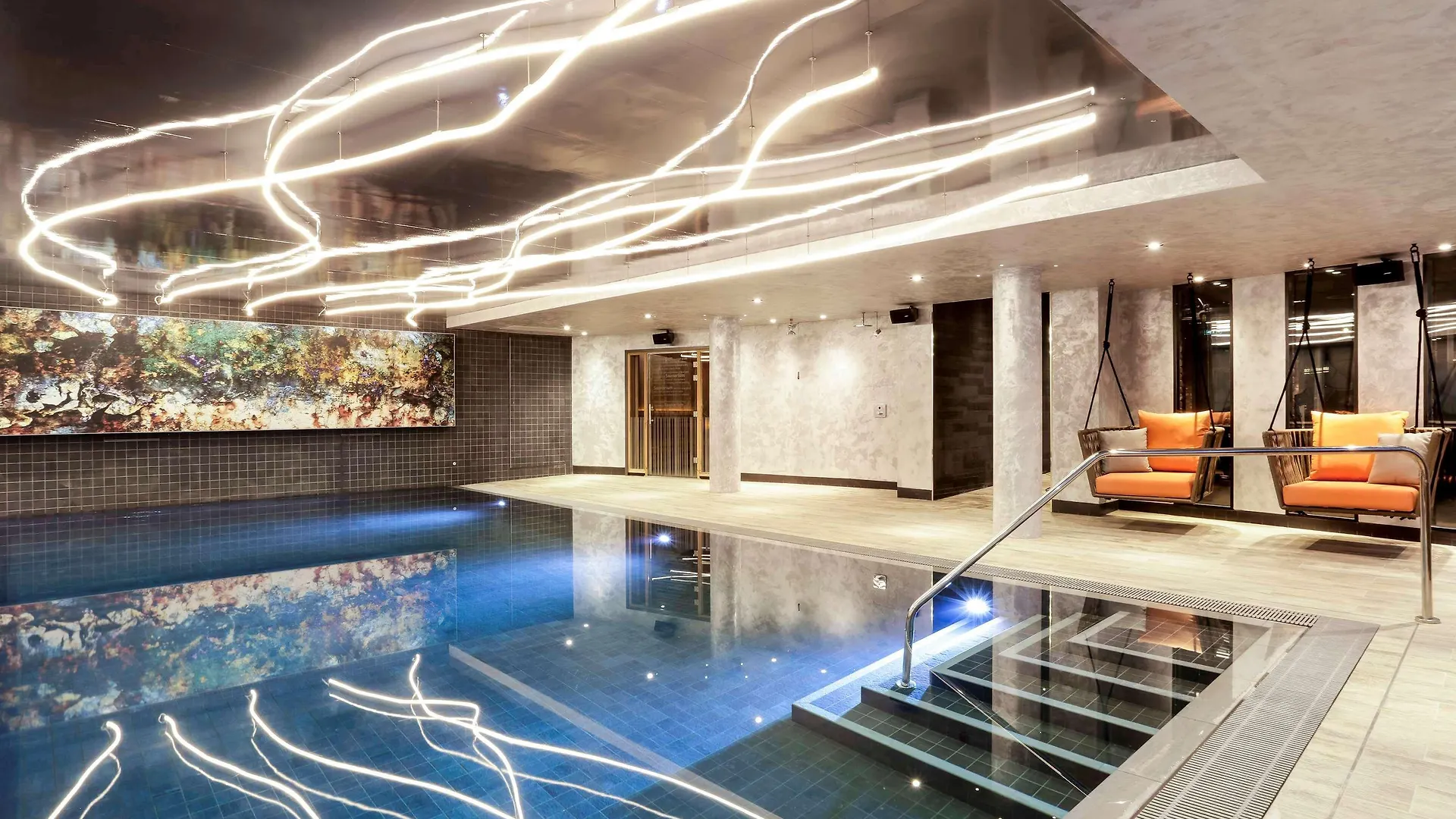Novotel London Canary Wharf 4*,  Ηνωμένο Βασίλειο